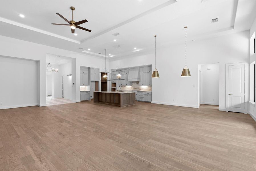 Spacious, unfurnished interior of a new home in COLTON - Fedrick Harris, Montgomery (Image 11).