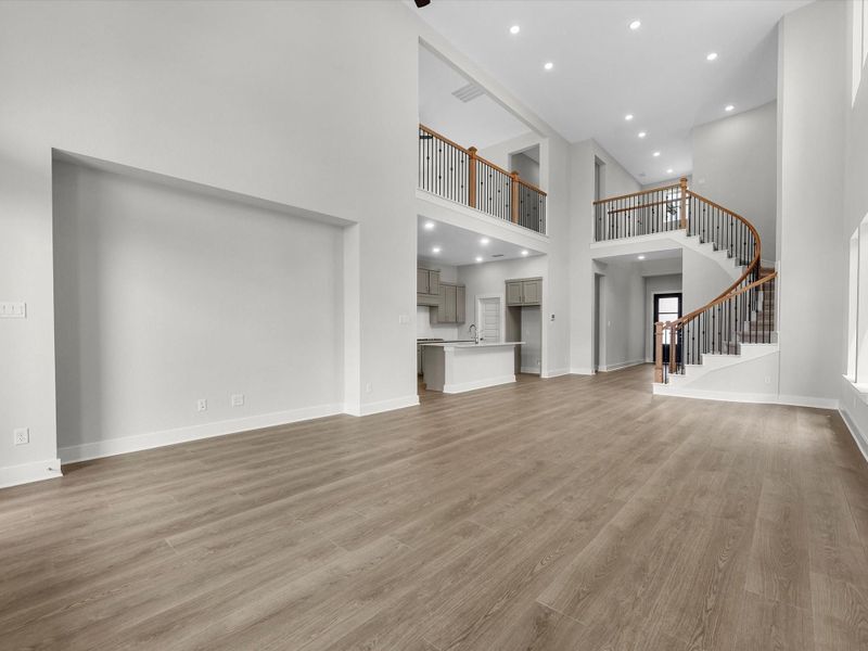 Spacious, unfurnished interior of a new home in Jubilee 50′, Hockley (Image 13).