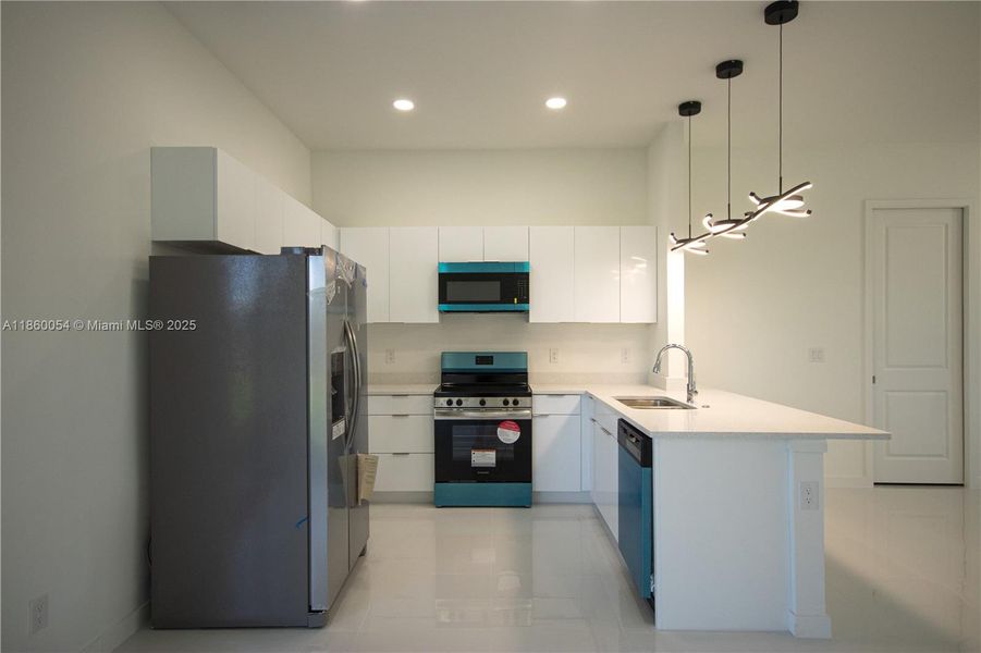 Furnished interior view inside a new home in , Lehigh Acres (Image 5).