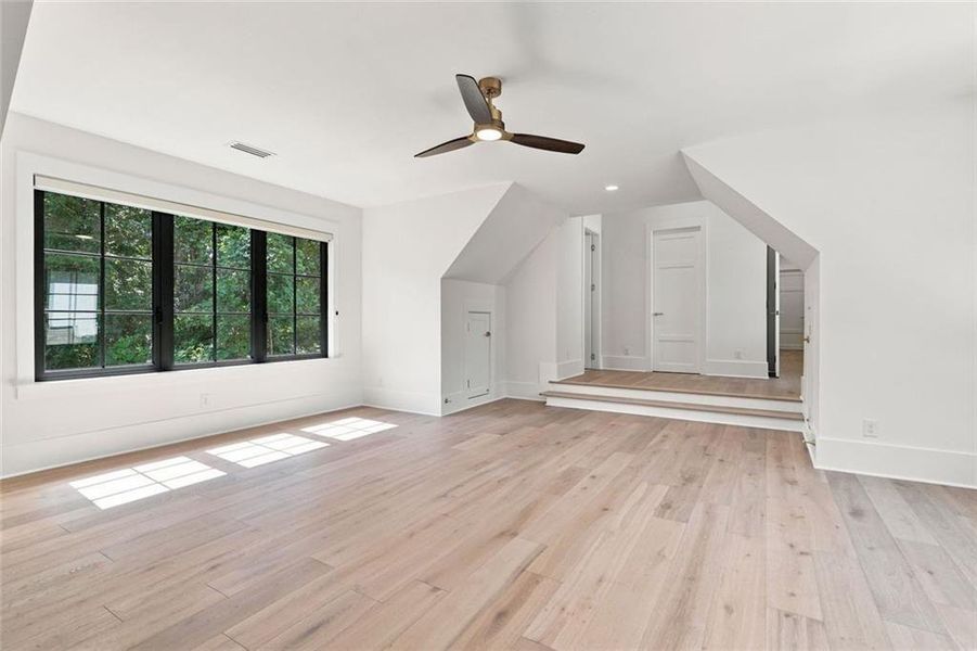 Spacious, unfurnished interior of a new home in , Alpharetta (Image 131). Spacious, unfurnished interior of a new home in , Alpharetta (Image 131).