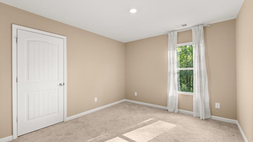 Spacious, unfurnished interior of a new home in Aurora Creek, Dallas (Image 24).