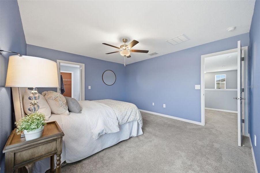 Furnished interior view inside a new home in , Plant City (Image 5).