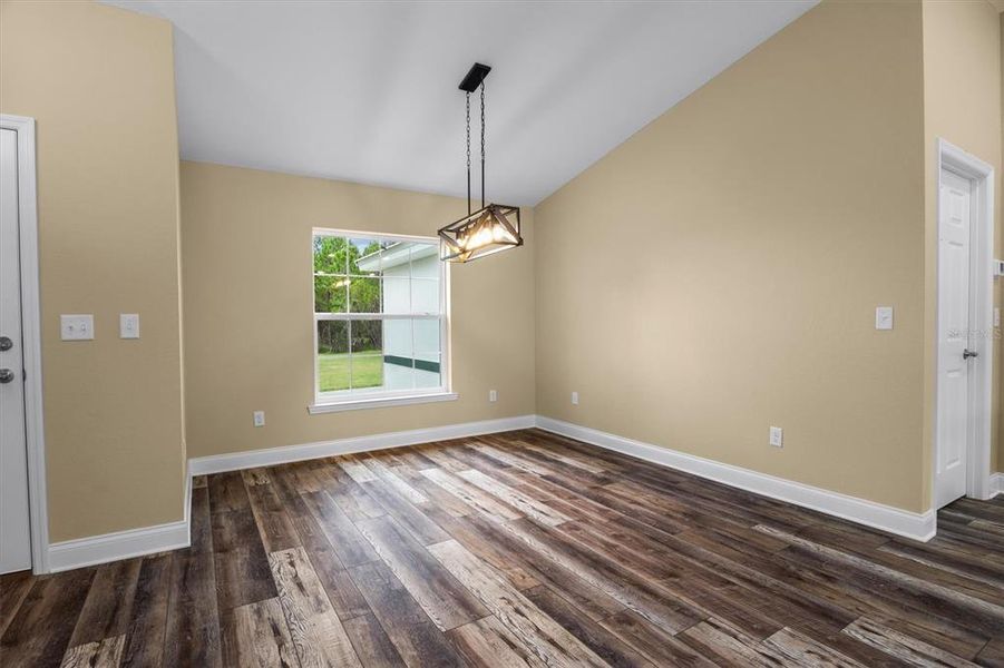 Spacious, unfurnished interior of a new home in , Haines City (Image 31).