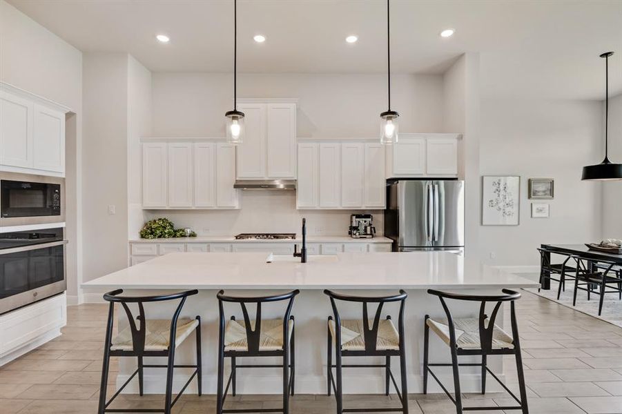 Furnished interior view inside a new home in Monterra - Classics, Fate (Image 23). Furnished interior view inside a new home in Monterra - Classics, Fate (Image 23).