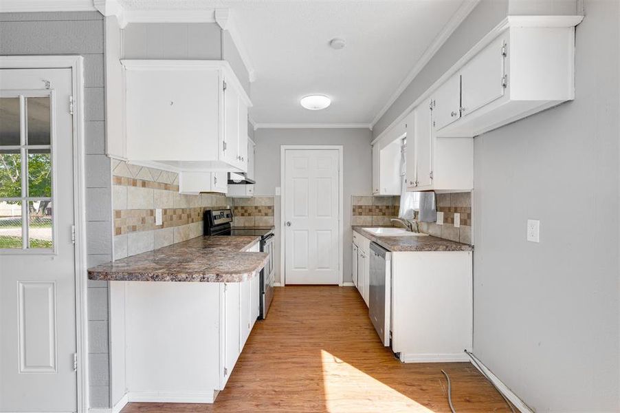 Furnished interior view inside a new home in , Blossom (Image 7). Furnished interior view inside a new home in , Blossom (Image 7).