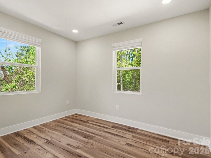 Spacious, unfurnished interior of a new home in , Gastonia (Image 28).