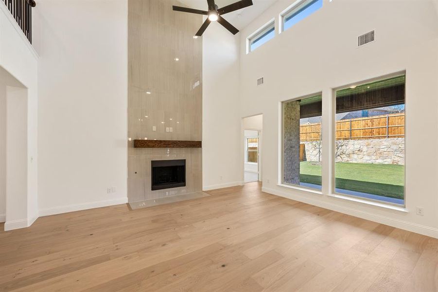 Spacious, unfurnished interior of a new home in Willow Wood Classic 50, McKinney (Image 22).