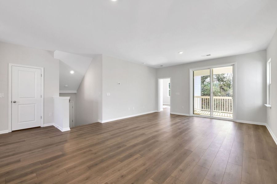 4br New Home in Hilton Head Island, SC.  - Slide 16