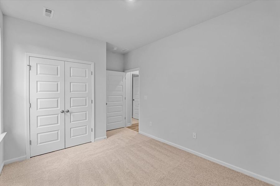 Spacious, unfurnished interior of a new home in Fieldstone, Lexington (Image 38). Spacious, unfurnished interior of a new home in Fieldstone, Lexington (Image 38).