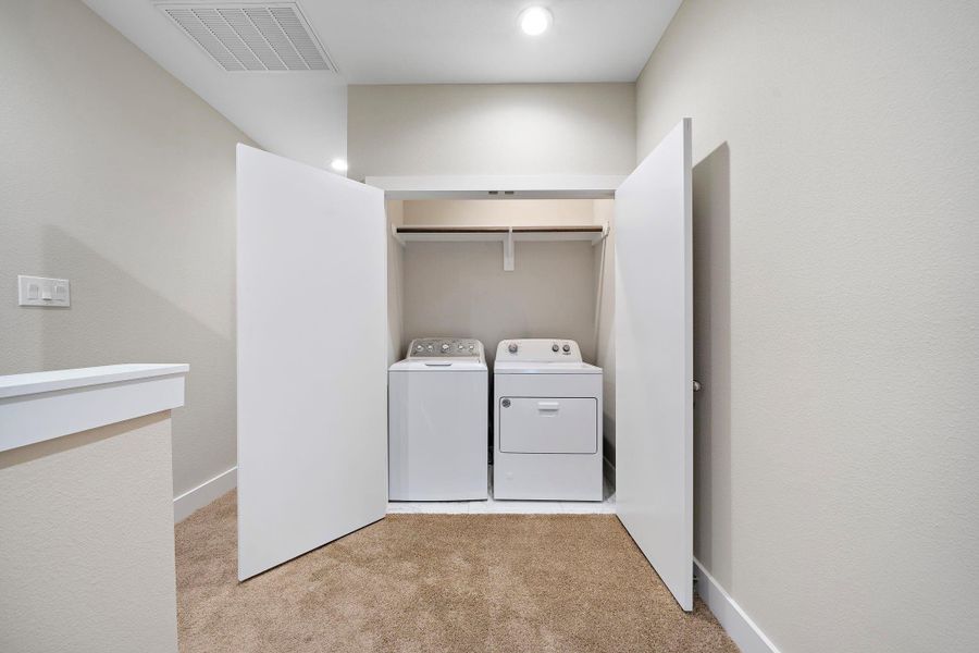 Spacious, unfurnished interior of a new home in Scranton Estates, Houston (Image 18). Spacious, unfurnished interior of a new home in Scranton Estates, Houston (Image 18).