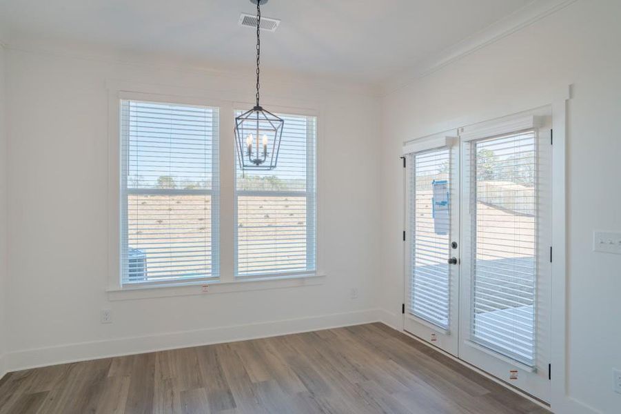 Spacious, unfurnished interior of a new home in Magnolia Ridge, Monroe (Image 16).