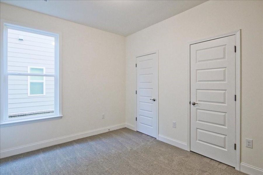 Spacious, unfurnished interior of a new home in Cooper's Walk, Loganville (Image 20).