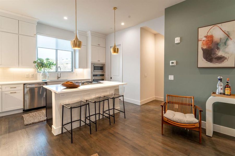 Furnished interior view inside a new home in , Dallas (Image 7).