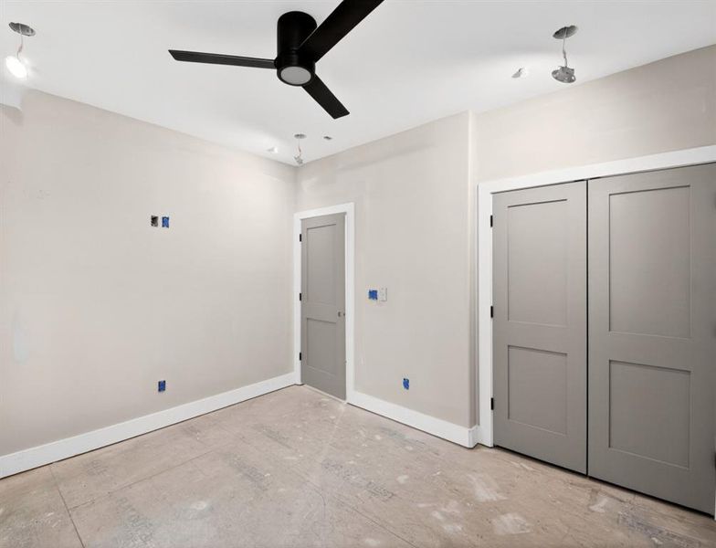 Spacious, unfurnished interior of a new home in , Atlanta (Image 16).