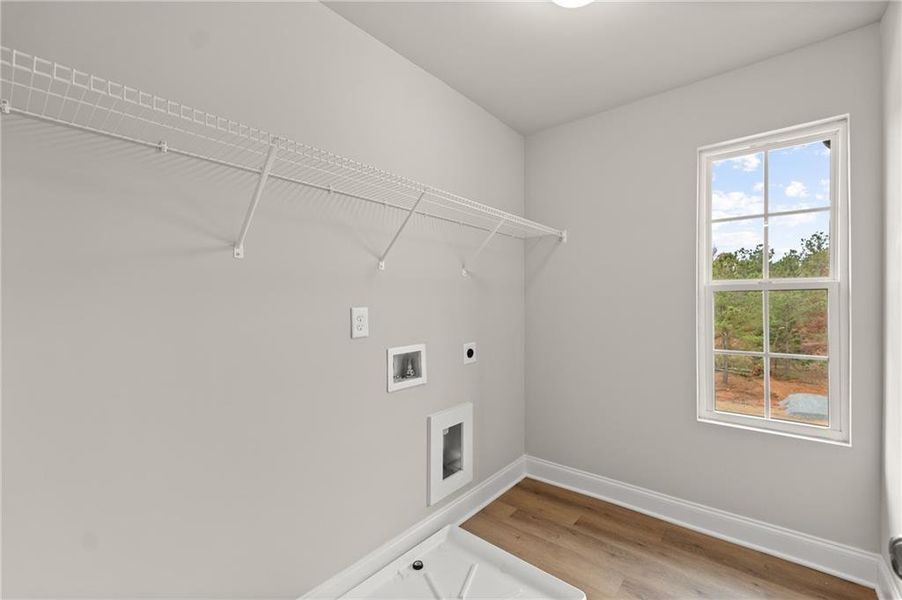 Spacious, unfurnished interior of a new home in , Hartwell (Image 23). Spacious, unfurnished interior of a new home in , Hartwell (Image 23).