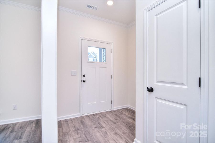 Spacious, unfurnished interior of a new home in Larkin, Statesville (Image 14).