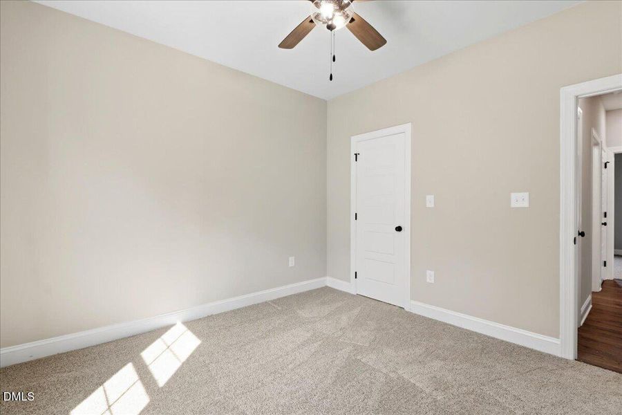 25-1877 S Big Woods Rd-25