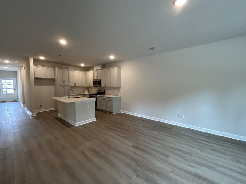 Spacious, unfurnished interior of a new home in Hammock Walk at Nexton, Summerville (Image 13). Spacious, unfurnished interior of a new home in Hammock Walk at Nexton, Summerville (Image 13).