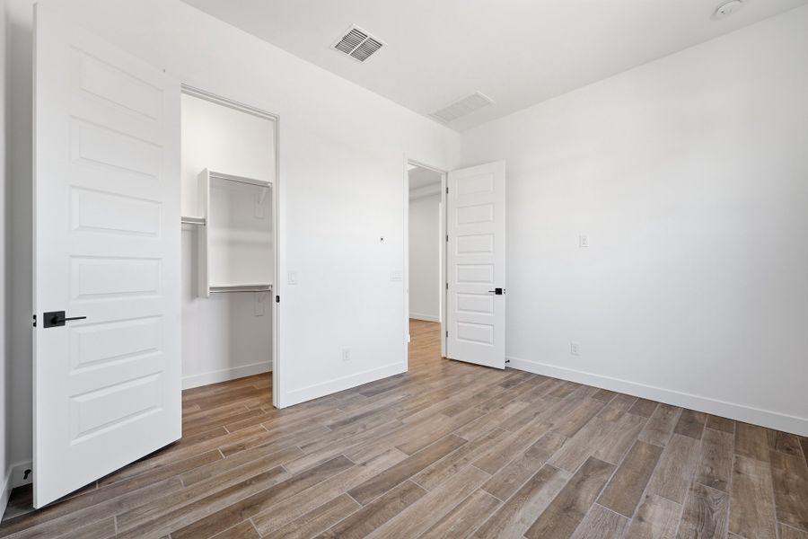 Spacious, unfurnished interior of a new home in Legado, Queen Creek (Image 23). Spacious, unfurnished interior of a new home in Legado, Queen Creek (Image 23).