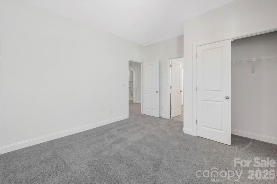 Secondary bedroom