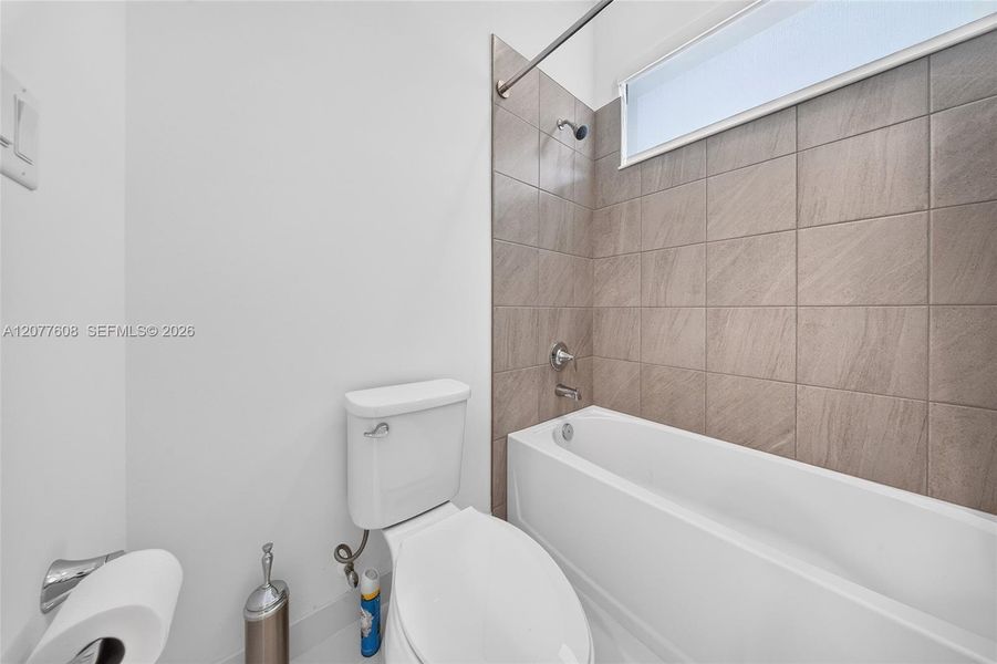 Furnished interior view inside a new home in , Immokalee (Image 44).