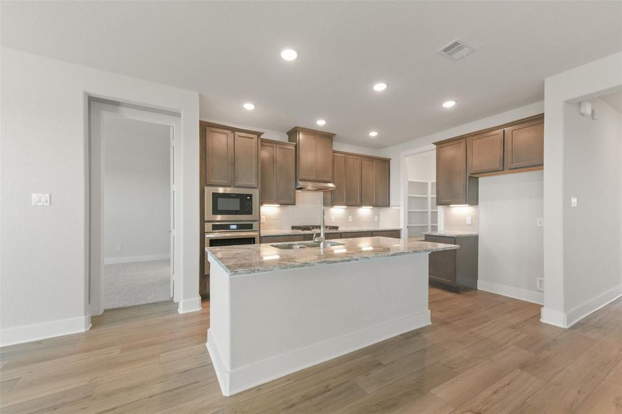 Furnished interior view inside a new home in Lago Mar, La Marque (Image 9).