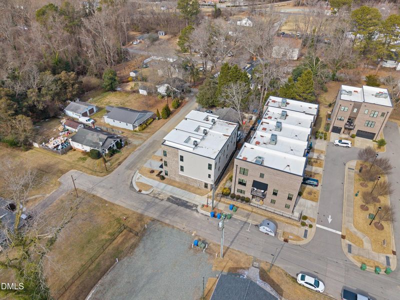 61-219 S West St_ (6)