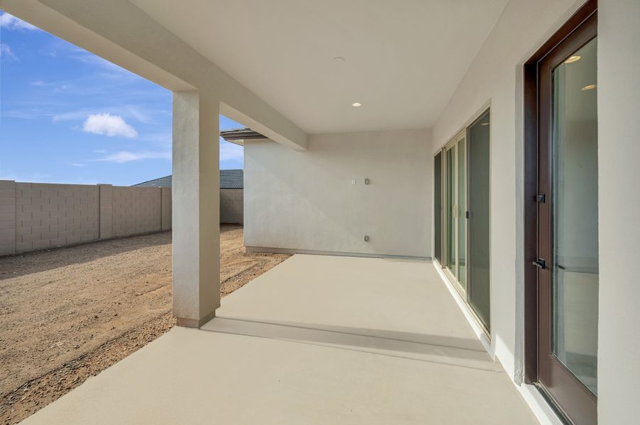 Exterior details and patio area of a home in Tavolo at Soleo, San Tan Valley (Image 3).