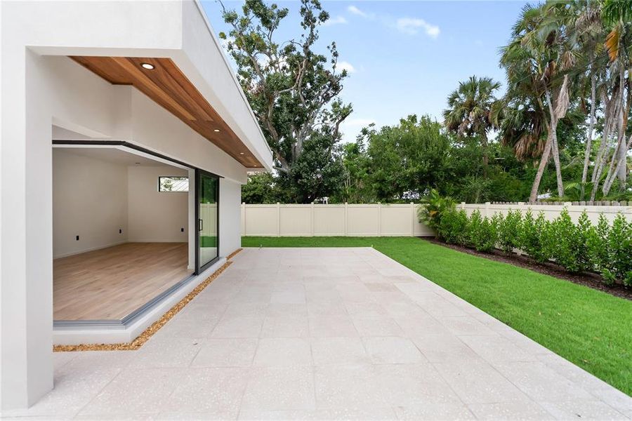 Exterior details and patio area of a home in , Sarasota (Image 2).
