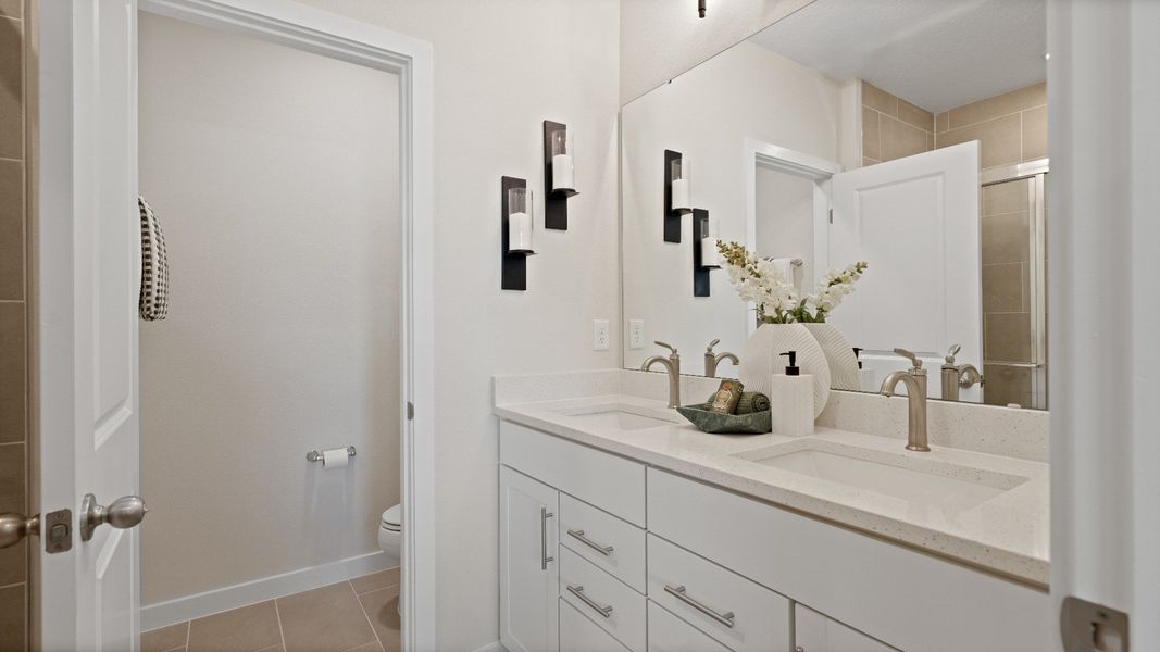 Furnished interior view inside a new home in Panther Creek, Jacksonville (Image 5).