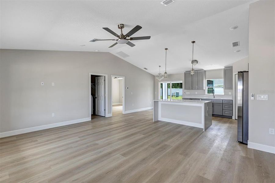 Spacious, unfurnished interior of a new home in , Dunnellon (Image 15). Spacious, unfurnished interior of a new home in , Dunnellon (Image 15).