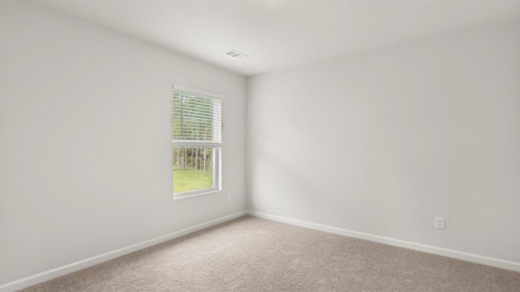 Spacious, unfurnished interior of a new home in Lost Creek, Dallas (Image 19).