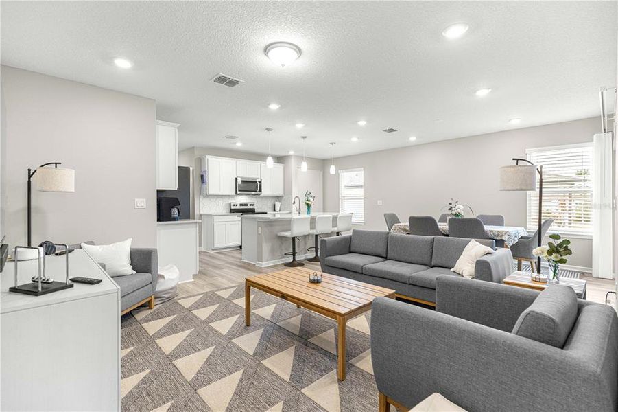 Furnished interior view inside a new home in Del Webb Stone Creek, Ocala (Image 10).