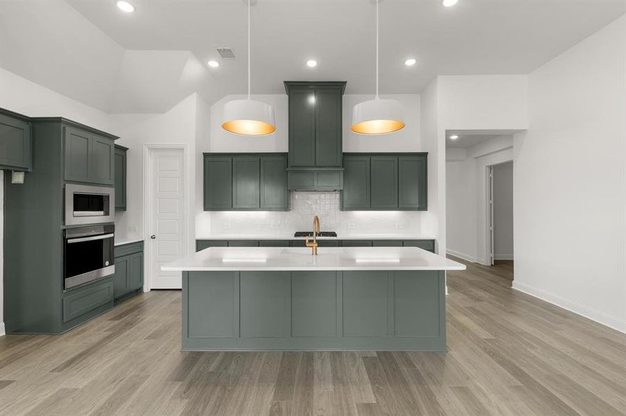 Furnished interior view inside a new home in Hillstead, Lavon (Image 7).