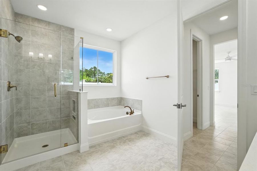 Furnished interior view inside a new home in Palm Coast Homes, Palm Coast (Image 7).