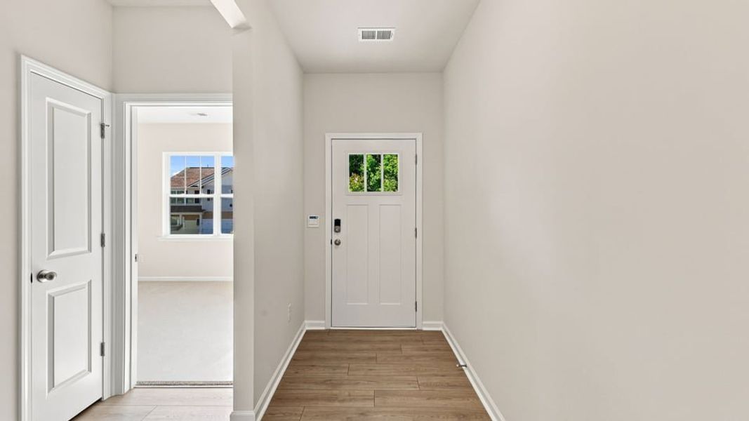 Spacious, unfurnished interior of a new home in Durbin Meadows Traditions, Fountain Inn (Image 13).