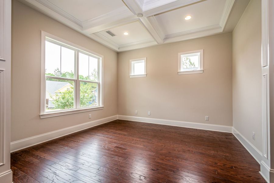 Representative unfurnished interior of a home built from the St Andrews with 3rd Floor Retreat by Greybrook Homes in Edmunds Farm, Clover (Image 36).