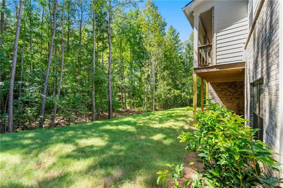 Exterior details and patio area of a home in , Jefferson (Image 4).