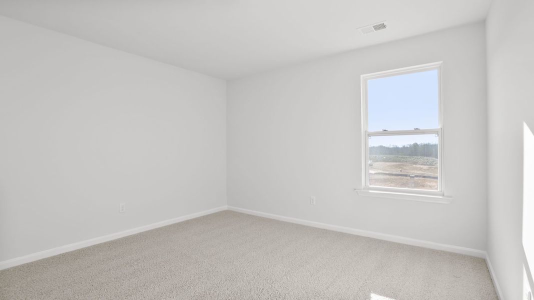 Spacious, unfurnished interior of a new home in Cedar Gap, Fountain Inn (Image 22).