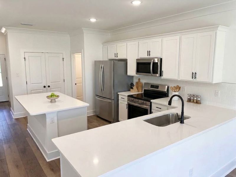 Furnished interior view inside a new home in Houston Place, Crestview (Image 4).