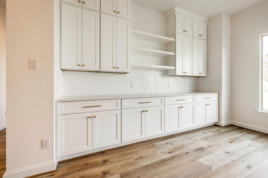 Furnished interior view inside a new home in Arborwood, Waller (Image 13).