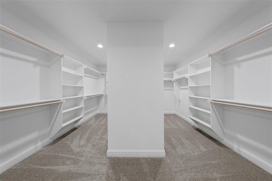 Spacious, unfurnished interior of a new home in , Waco (Image 30).