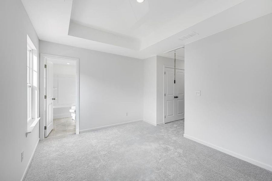 Spacious, unfurnished interior of a new home in Chandler Run, Tucker (Image 21).