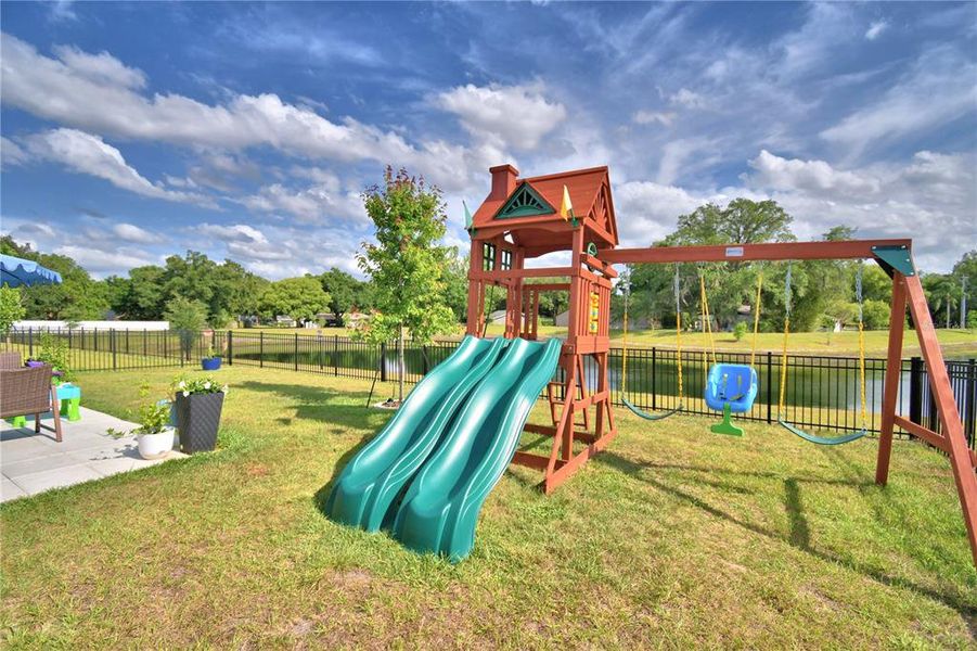 Community amenities in Harmony at Lake Eloise, Winter Haven (Image 94).