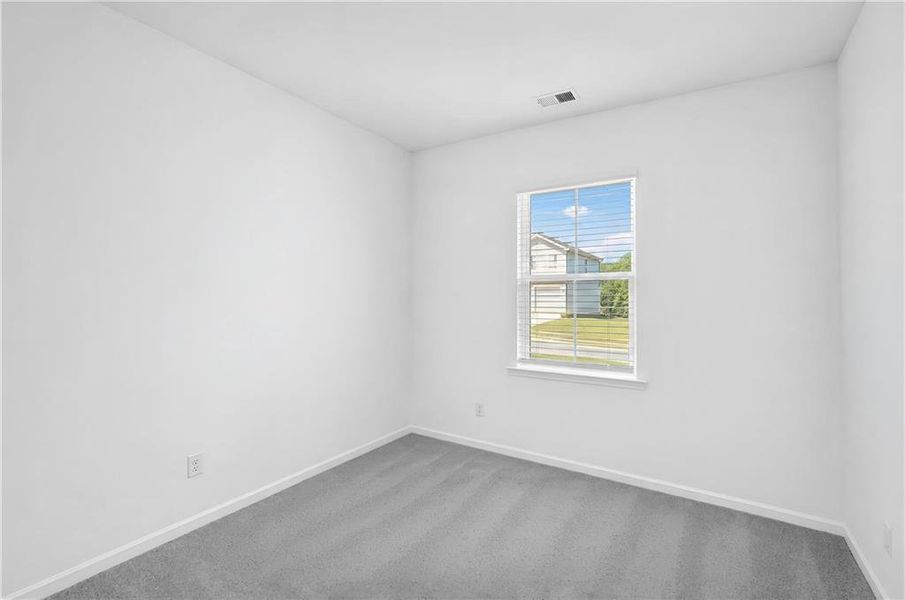 Spacious, unfurnished interior of a new home in Crossvine Village, LaGrange (Image 19).