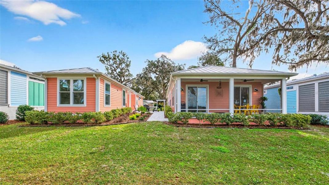 Exterior details and patio area of a home in , Oxford (Image 32).