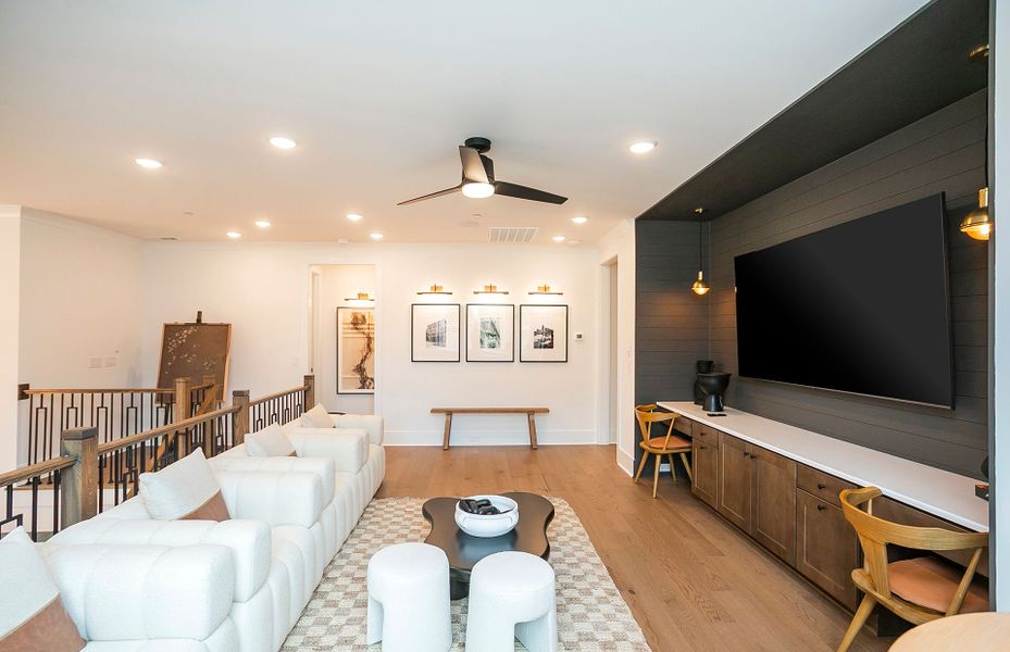 Upstairs Loft Upstairs Loft