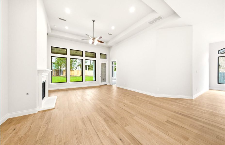 Spacious, unfurnished interior of a new home in The Woodlands Hills 65′, Willis (Image 46). Spacious, unfurnished interior of a new home in The Woodlands Hills 65′, Willis (Image 46).