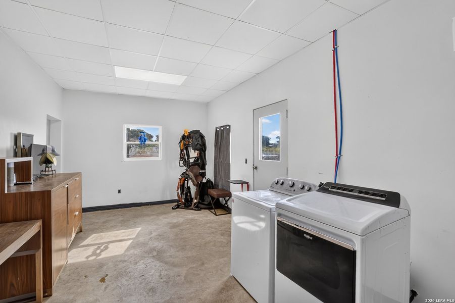 Furnished interior view inside a new home in , Floresville (Image 6).