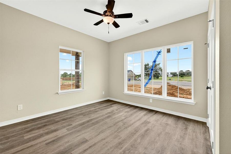 Spacious, unfurnished interior of a new home in , Callisburg (Image 13).